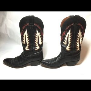 Vintage amazing black red white inlay Nocona boots women’s size 8.5.